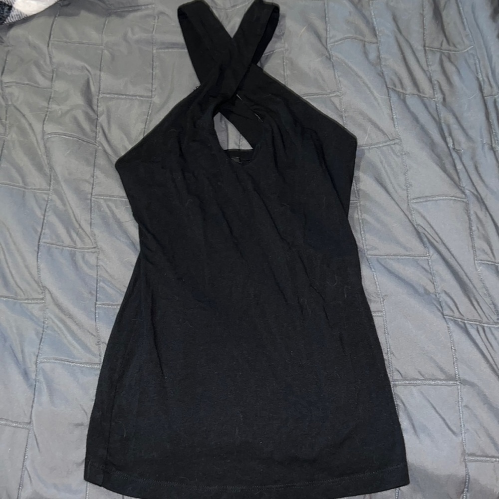 Guess halter style top